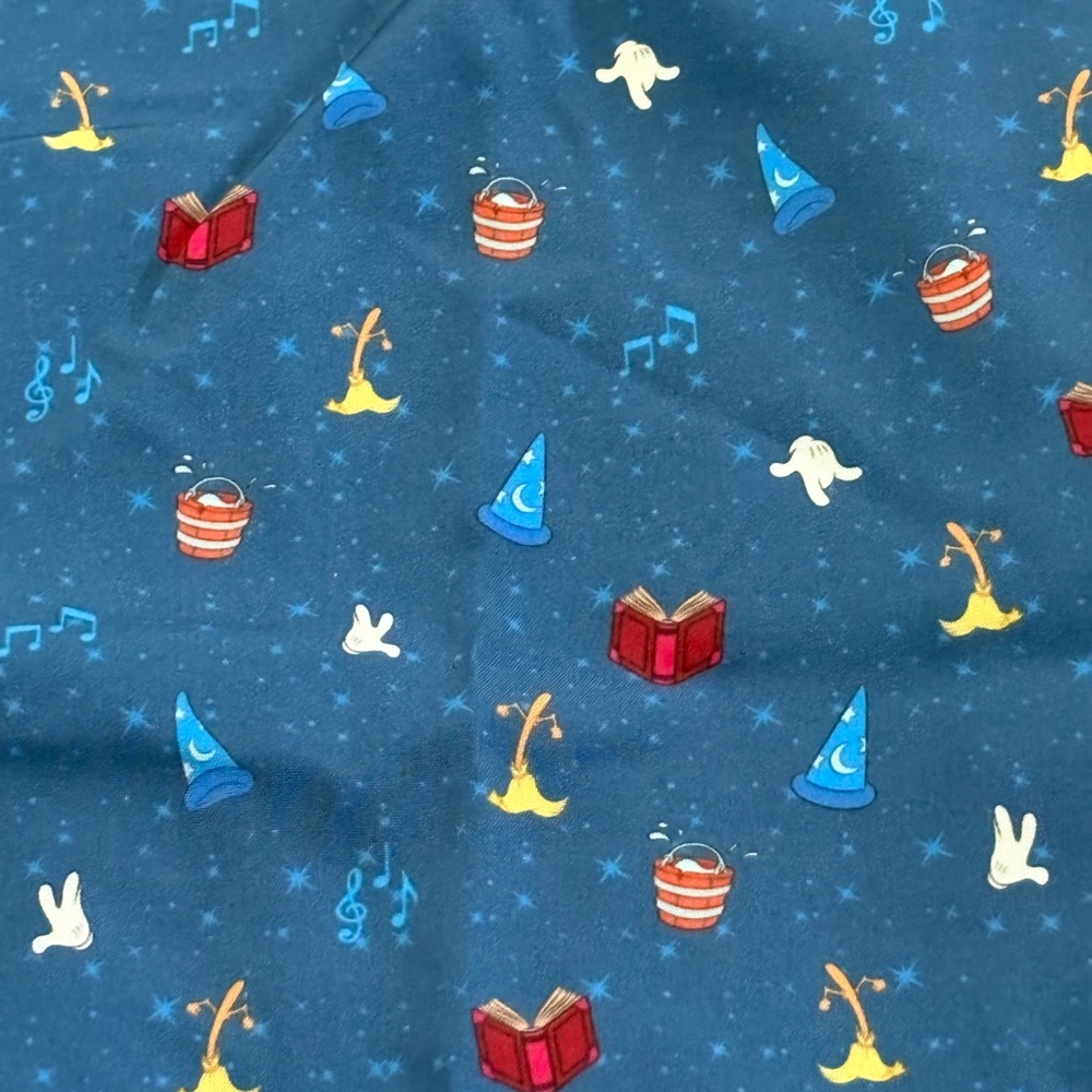 Women’s 3XL Disney RSVLTS Sorcerer Mickey 95th Anniversary Button Down - Picture 2 of 7